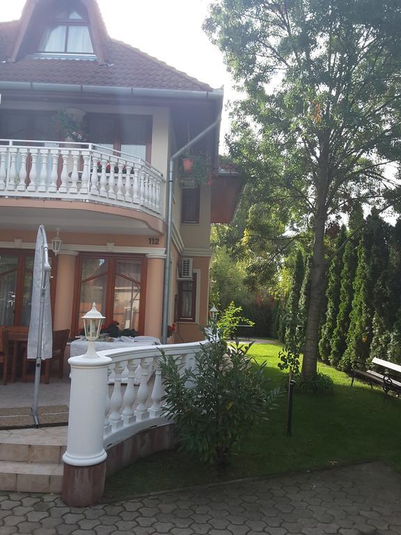 Dessewffy Guesthouse Zamárdi Exterior foto